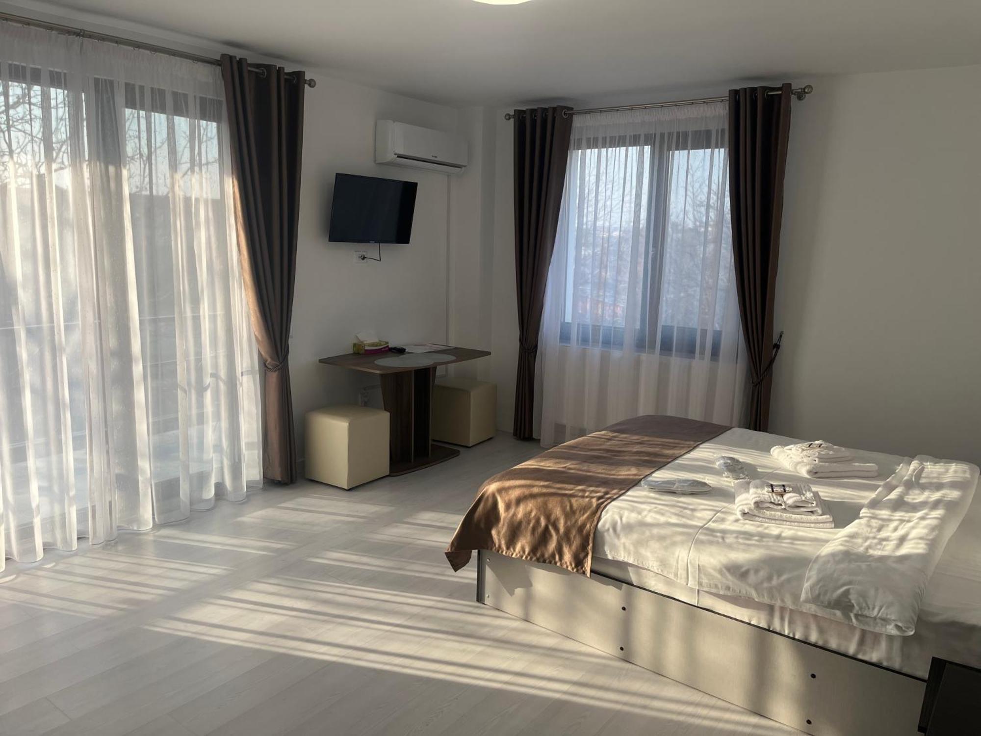 Hotel Palas Grand View ยาช ภายนอก รูปภาพ